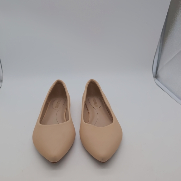 Elegant Peach/ Tan Women's Flats Dream Pairs Sz 10 - Picture 3 of 8